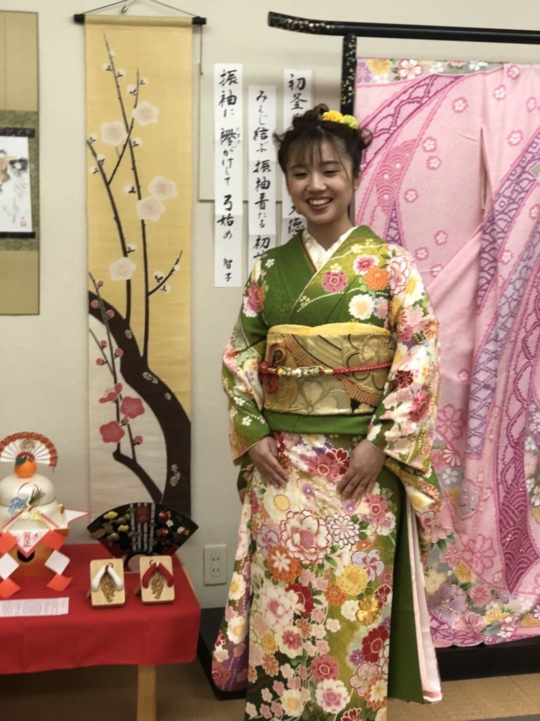 京ごふくよしだ｜那覇市首里の呉服屋｜石嶺本通り｜着物 振袖 黒留袖 色留袖 色無地 訪問着 附下 小紋 紬 浴衣｜着物を普段着に｜