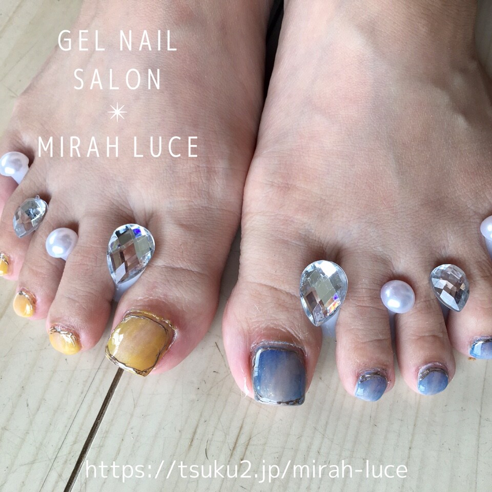 色っぽグラデ セルフネイルのご紹介 お届けネイル Mirah Luce ツクツク ビューティーモバイル ポイントが貯まるサロンの検索予約サイト