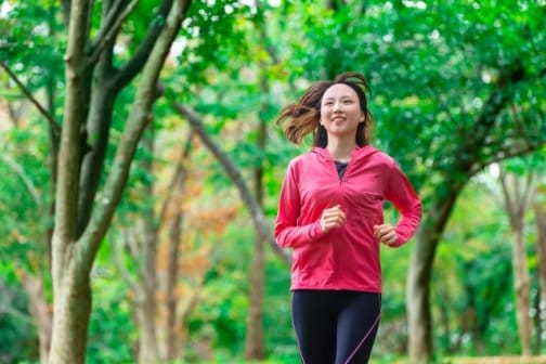 運動不足は小顔や美姿勢の敵!軽い運動で代謝アップし美しく痩せる秋習慣