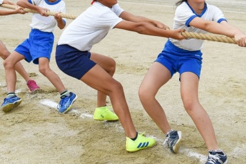 運動会後に顔のたるみ・むくみ急増!? 更年期ママの小顔と自律神経ケア法✨