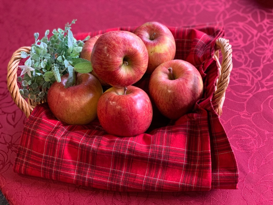 🔱信州安曇野産のおいしいりんご入荷しました🍎🔱