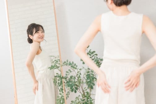 【骨盤の歪みを放置すると…5年後の体がヤバい!】今すぐ対策を
