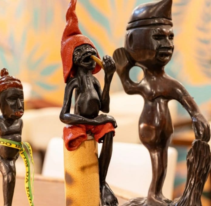 サッシペレレの店内装飾