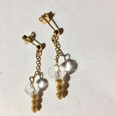 ポイント10%!< IKUMi by RW∞Y /水晶&ゴールド>キラキラピアス【消費税・送料込】プレゼント 母の日 誕生日 クリスマス ホワイトディ