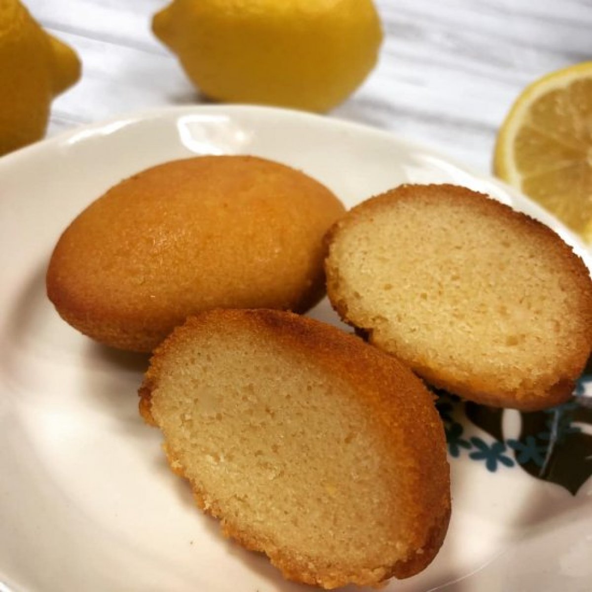 グルテンフリーレモンケーキ約60g/2個入り/国産レモンと植物性素材のみの優しいお菓子(クール便(冷凍))※冬季は国産の青色レモンです