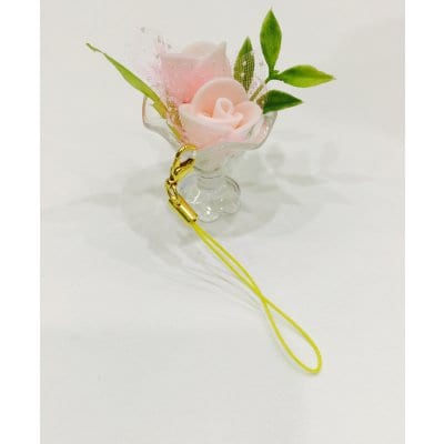 ミニ薔薇のストラップ