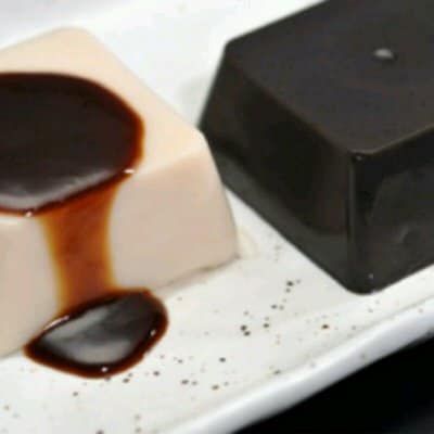 もっちり感と胡麻の香り豊かな風味 なめらか葛ゴマ豆腐