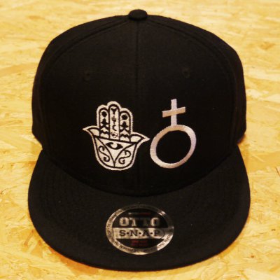 viccore ファティーマキャップ BLACK