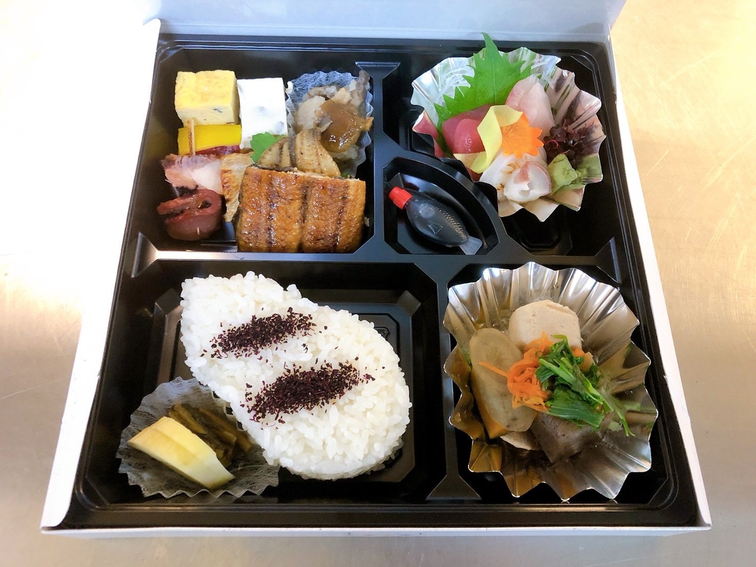 テイクアウト 出前用 松花堂弁当 うなぎ入り うなぎ割烹 桜家 ツクツク ウェブチケット モバイル コトの通販サイト 体験を買える