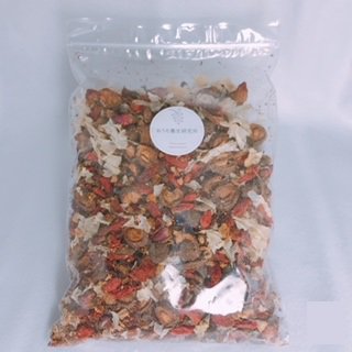 【薬膳ブレンド茶】 月読茶 300g 女性に嬉しい薬膳茶