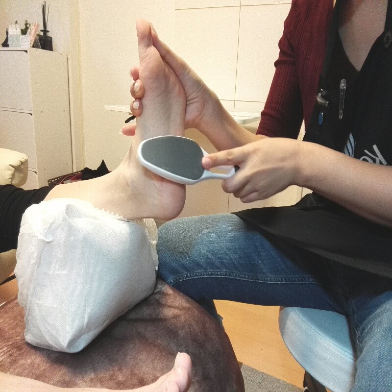 足裏角質ケア60分コース Nail Room Nicot ニコット ツクツク ウェブチケット モバイル コトの通販サイト 体験を買える