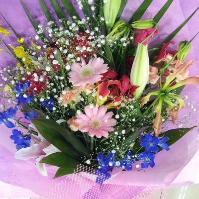 お花束3240円