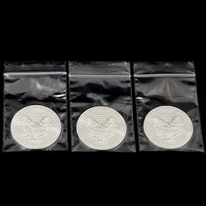 『イーグル銀貨 1オンス 3個セット』 アメリカ造幣局発行 《安心の本物保証》 【保証書付き・巾着袋入り】