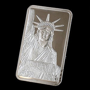 【スイスクレジット プラチナバー 2g インゴット 】 クレディ・スイス銀行発行 2gの純プラチナ INGOT インゴット プラチナ バー 白金 Pt Platinum