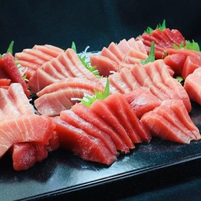 【ご自宅が高級料亭に大変身!】入手困難 希少な天然本まぐろ たっぷり満腹セット(中トロ3サク約690g、赤身3サク約570g、スキ身約125g1パック)