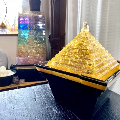 Hiro✡オリジナル オルゴライト®〜Orgolight〜黄金のピラミッドファウンテン(小タイプ)【受注販売】