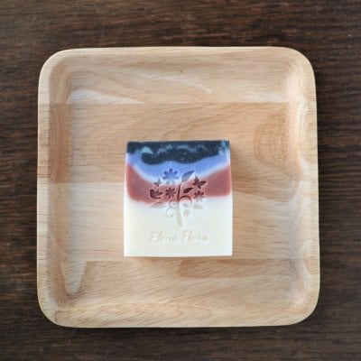 次回8月できあがり【贅沢なオイル配合の洗顔石けん】アミュレット