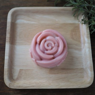 薔薇の形の洗顔石けん【ゼラニウム&クレイ】たっぷり110g