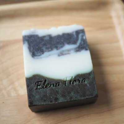 男性のためのリフレッシュソープ【竹炭と宇治抹茶使用】MENS SOAP