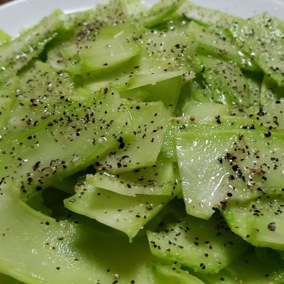【送料無料】訳あり品(虫舐め)ブロッコリー3kg(袋詰め) 鳥取大山の麓で育ったブロッコリー