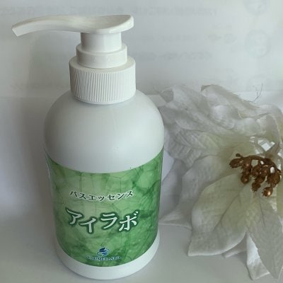 くま笹とマコモの入浴剤　アイラボ　360ｍｌ　6.7月スプレー容器プレゼント！！