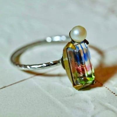 〜指先に虹を〜 ヴィンテージ アイリスリング