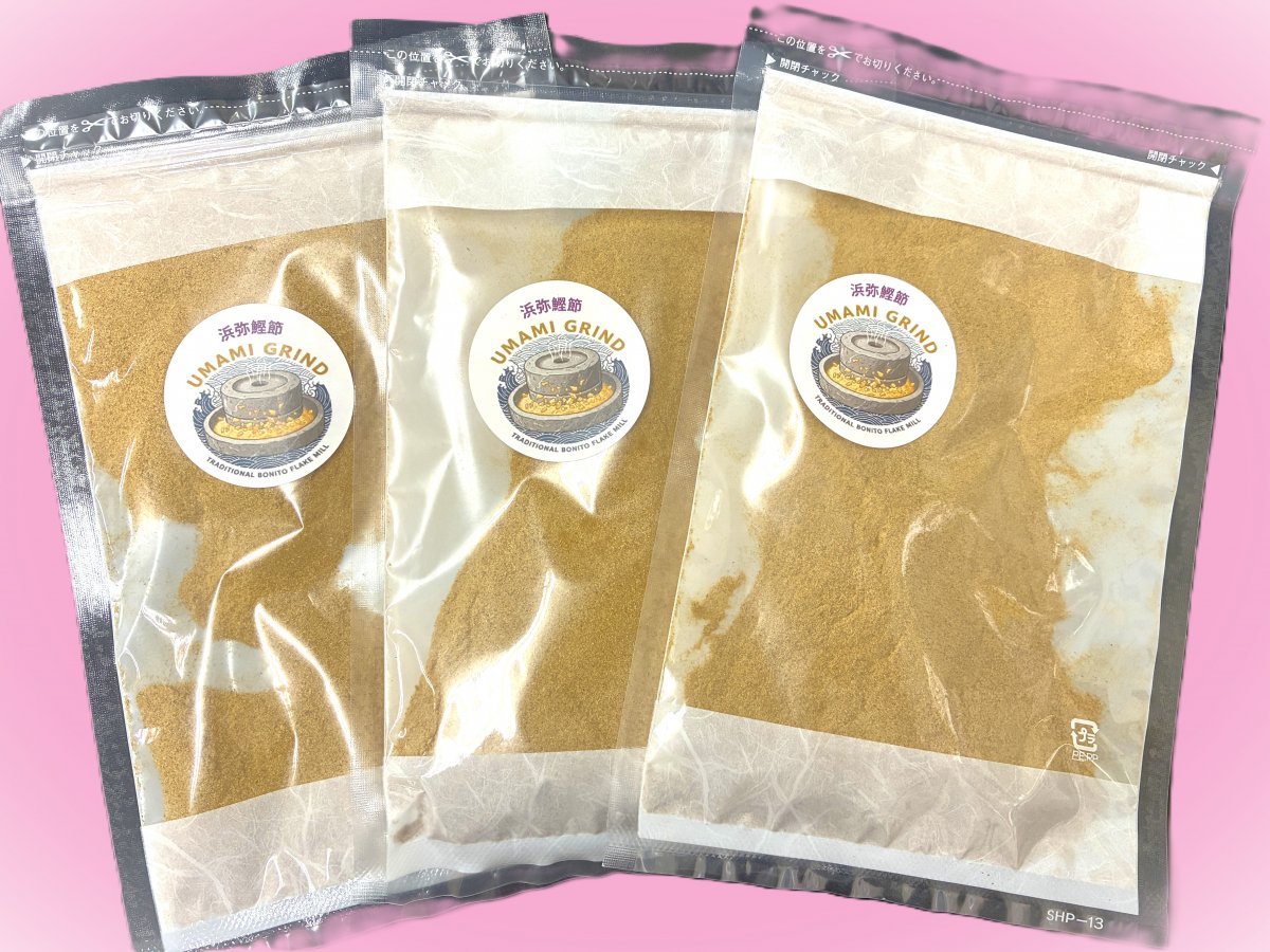 ◎限定販売◎石臼挽き削り粉 （枯本節 腹節）100ｇ入り◎伝統的な石臼を使ってじっくりと時間をかけて丁寧に挽いた粉です◎まろやかな風味と力強いコク◎