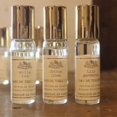 【持ち運び便利♪】プティトワレ ロールオン フレンチクラシック ホワイトティー10ml
