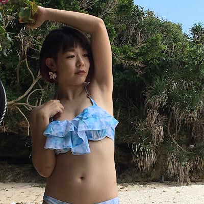 【ポークたま子水着②付き・女子選手写真集】「てぃーち!たぁーち!みぃーち!」