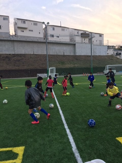 Banff横浜 育成クラス 神奈川県 横浜のサッカー フットサル スポーツ全般 グラウンド貸出予約 スポーツフィールド戸塚 横浜 ツクツク ウェブチケット モバイル コトの通販サイト 体験を買える