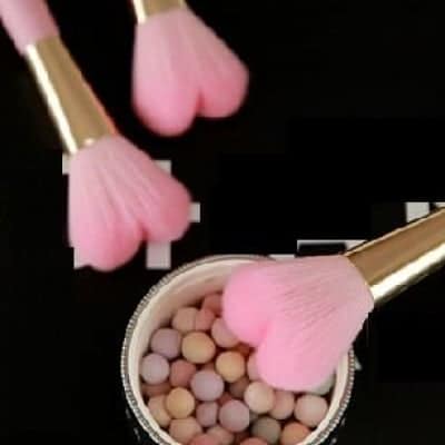 【送料無料】♡ハートのメイクブラシ♡ メイク*ブラシ*化粧*アイテム*ハート*ピンク*かわいい