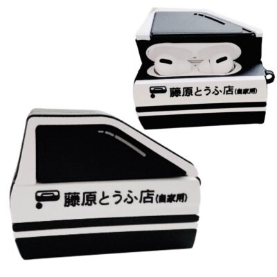【ツクツク通販★送料無料】AirPods/ケース/カバー/第1.2世代対応/頭文字D/藤原とうふ店/86/ハチロク/全面保護/防水/防塵/キャラクター/シリコン/カラナビ付き