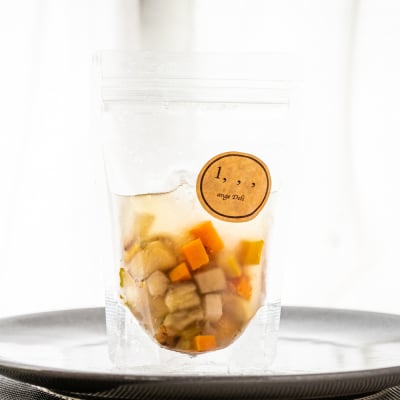 犬用【ange特製のDeli】 ⌘肉野菜スープ⌘ 神山鶏・オーガニック野菜を使用 鶏むね・ささみ・砂肝からお選びいただけます。内容量170g