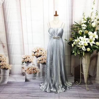 【送料無料】ロングドレス/Mサイズ/シルバー/光沢/ゴージャス/プリーツ/st-m-0037