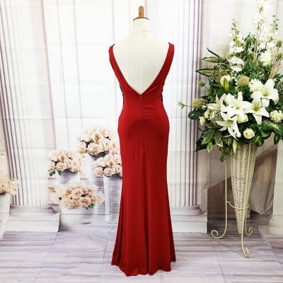 送料無料 ロングドレス Mサイズ ホルターネック レッド 赤 ブルー 青 スリット 色違いあり お揃い St M 0099 1 2 ドレス ステージ衣装 愛媛県のドレスショップ花麗 はなうらら ツクツク 通販 モバイル 最もお得な高ポイント還元通販サイト