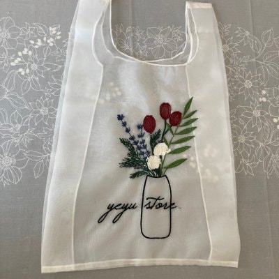 オーガンジー刺繍のエコバッグ