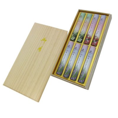 ご進物用|花かおりアソート 桐箱 短寸8入|約13.5cm/ご先祖様や故人に真心伝える香りのお供えに