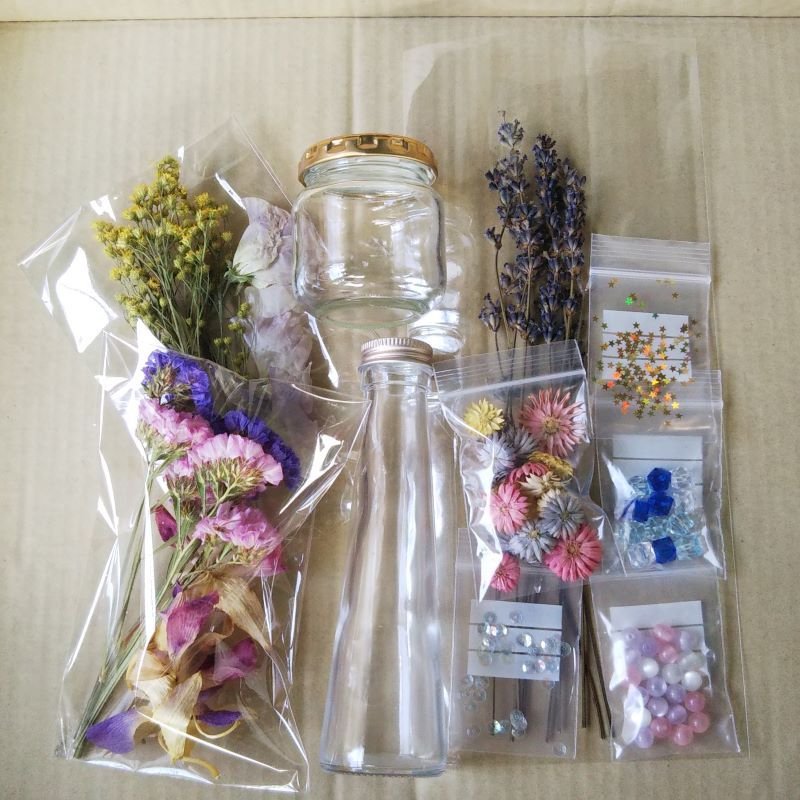 手作りハーバリウム作成キット 北海道富良野のラベンダー 入り 花材 専用オイル ロングタイプとショートタイプのボトル2本 簡単に作れるレシピ付き 母の日 父の日 お誕生日などのプレゼントにも最適