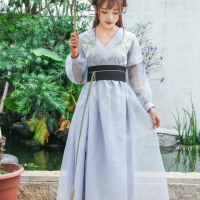 レディースファッション チャイナドレス 大人用中国宮廷風唐装 漢服 シフォン刺繍花柄エレガント復古風コスプレ衣装 写真撮影 パーティ用ドレス レディース 古代コスプレ衣装 中華コスプレ服 ロングタイ ワンピース 演出服