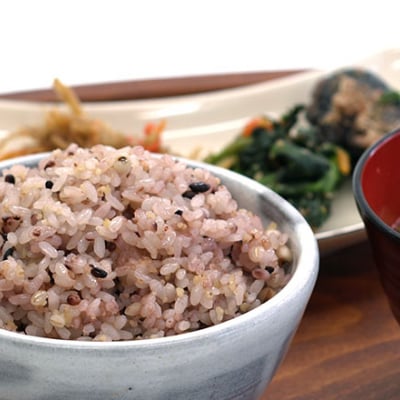 当店人気ナンバー１ 究極の雑穀 300g 国産7穀ブレンド雑穀 岩手県産100 国産雑穀とプレミアム若玄米の通販shop マイ穀 新鮮雑穀で毎日を健康に ツクツク 通販 モバイル 最もお得な高ポイント還元通販サイト