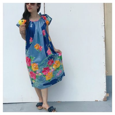 【カラードレス】フリル ハイビスカス ブルー