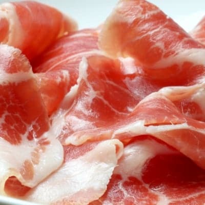 国産生ハム切り落とし500gパック☆サラダやパスタ、ワインのおつまみにも最適☆