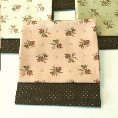 【セール品】2枚組カットクロス|ローズ×ドット(2、ピンク)QUILT GATE キルトゲイト|カルトナージュの材料に♪