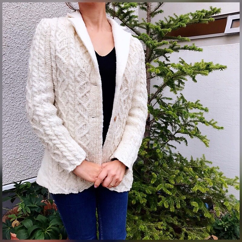 ナチュラルホワイト 手編みジャケット 