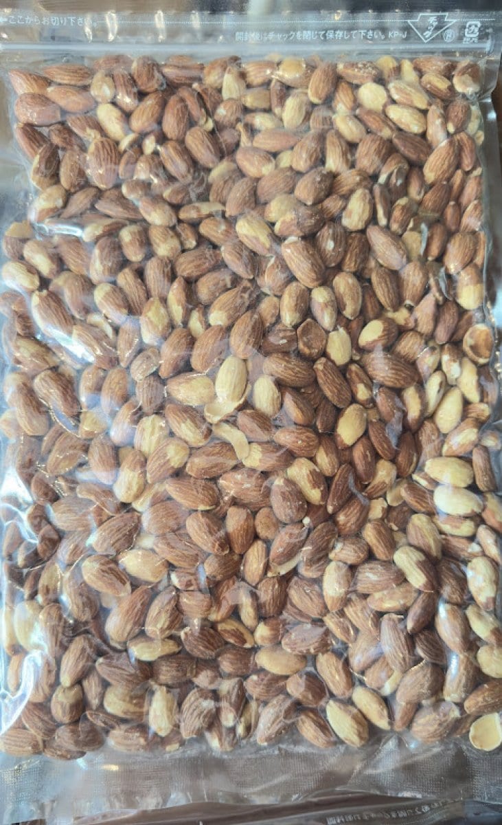 送料込｜限定品｜直火焙煎素焼きアーモンド 800g(1袋)｜カリッカリ香ばしい｜訳あり商品｜リピート率No.1商品！！