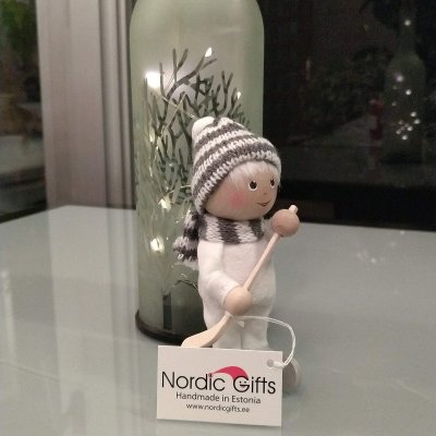 【Nordika Gift】アイスホッケーをしている男の子