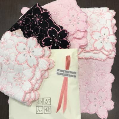 春のギフトにおすすめ!桜の全面刺繍タオルハンカチ5枚セット