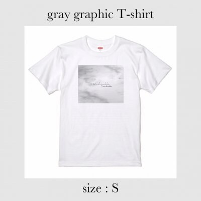 gray graphic Tシャツ Sサイズ