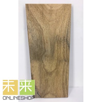 【DIYに!】クスノキ【124mm*298mm*13mm(削れあり)】