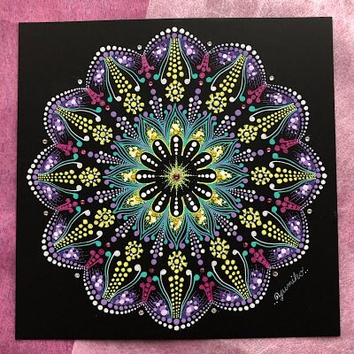 曼荼羅アート作品「お花畑」